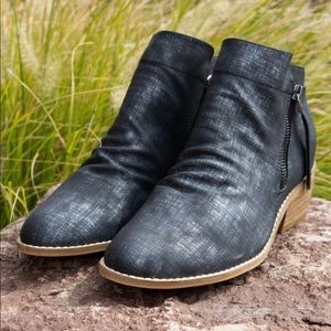 💖 NEW Gorgeous & soft CORKYS BOUTIQUE Butternut boots! Sz 11